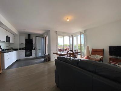 Appartement - 76 m² - 3 pièces