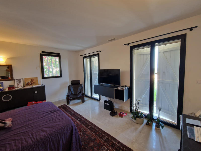 Villa - 187 m² - 6 pièces