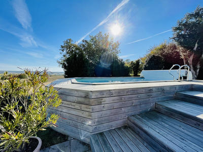 Maison - 216 m² - 7 pièces