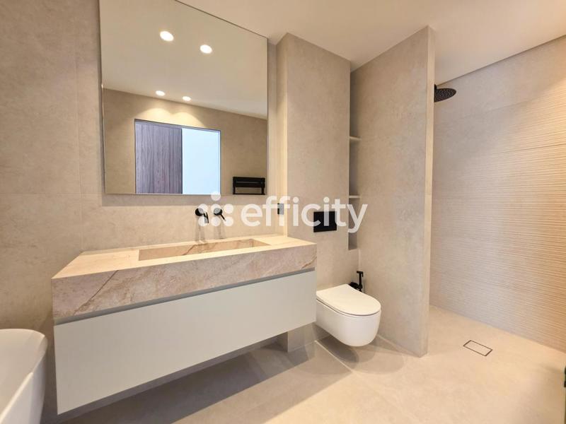 Appartement - 90 m² - 3 pièces