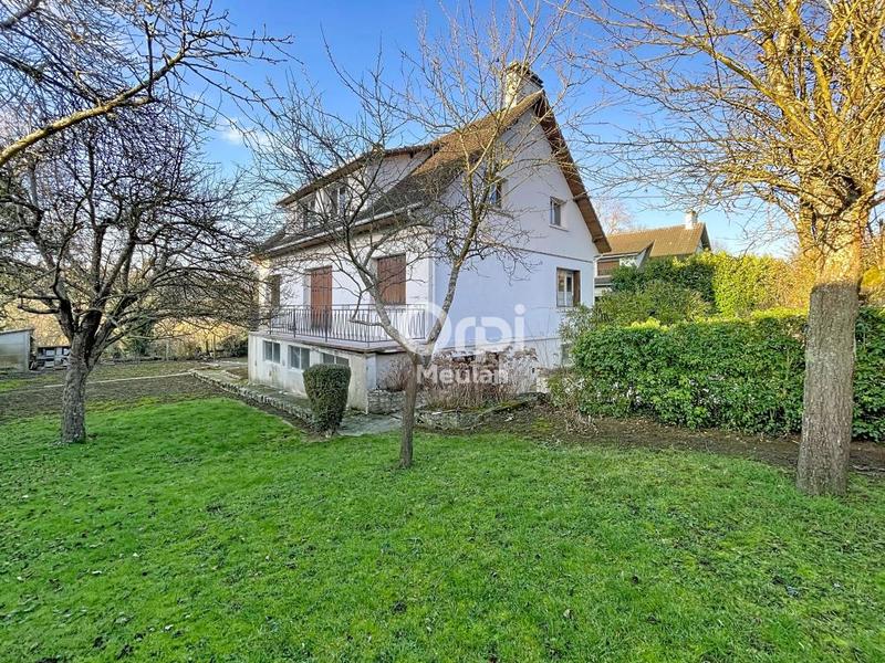 Maison - 167 m² - 6 pièces