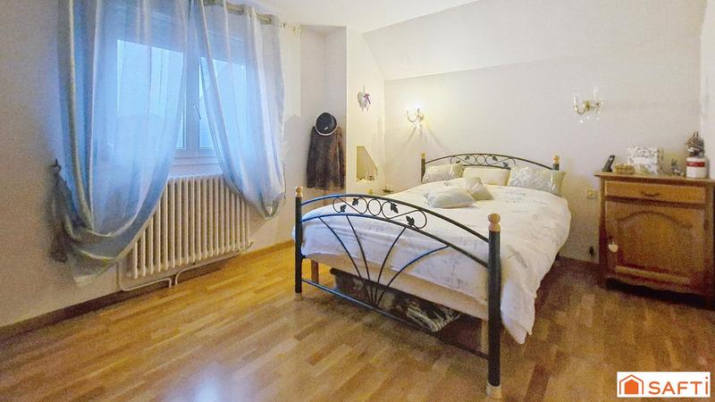 Maison - 147 m² - 6 pièces