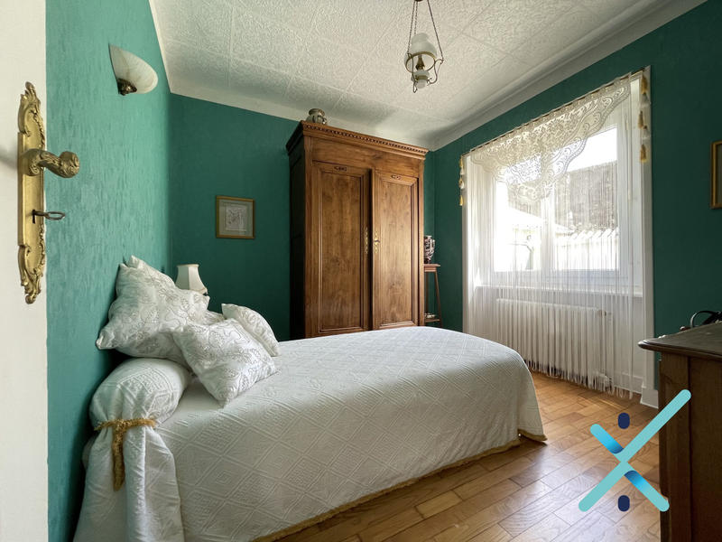 Maison ancienne - 190 m² - 7 pièces