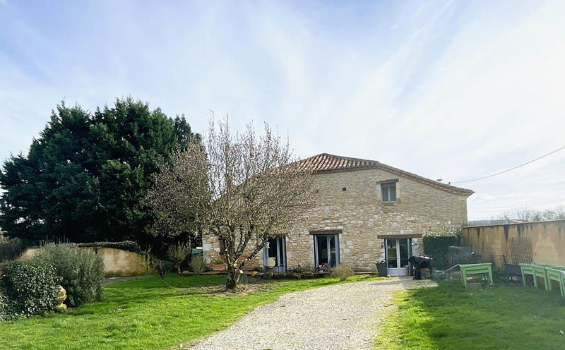 Maison - 289 m² - 6 pièces