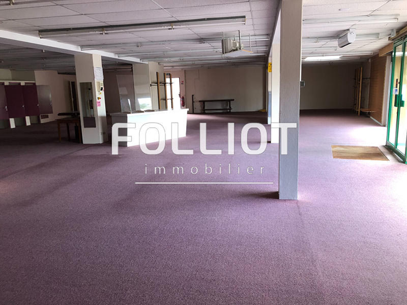 Local commercial - 340 m² - 1 pièce