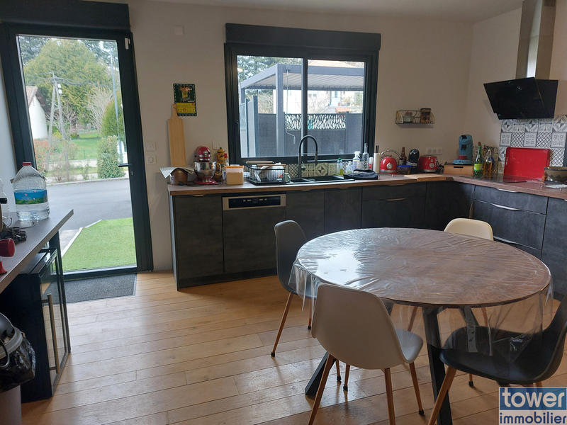 Maison - 150 m² - 5 pièces