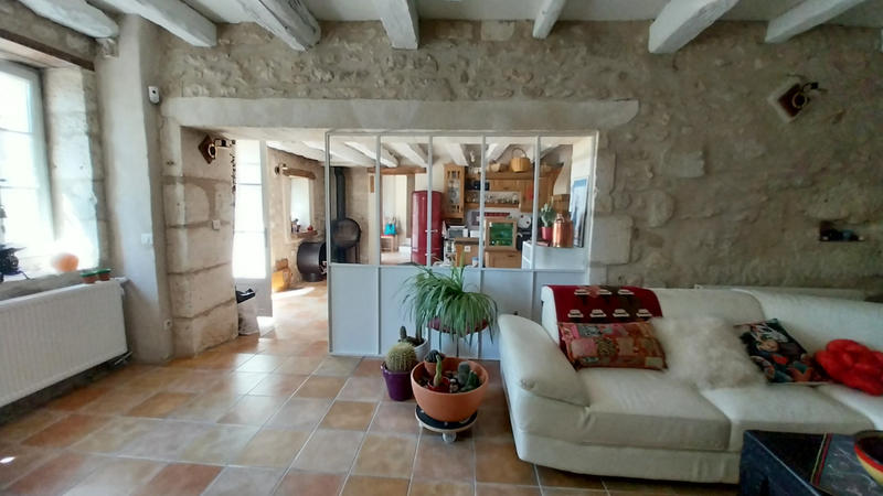 Propriété - 300 m² - 10 pièces