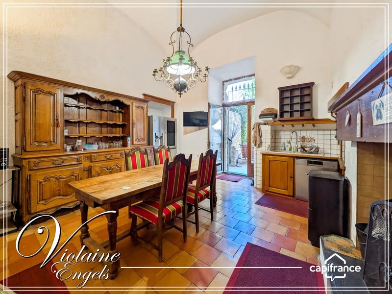 Maison bourgeoise - 433 m² - 12 pièces