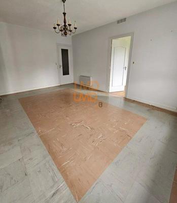 Maison - 114 m² - 6 pièces