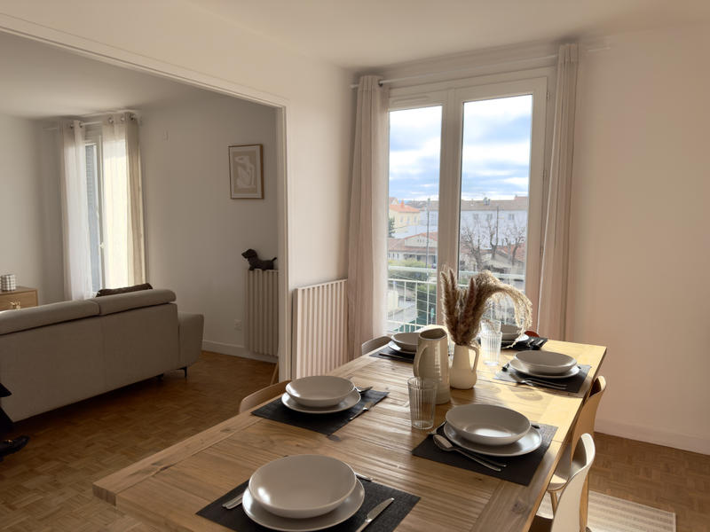 Appartement - 75 m² - 3 pièces