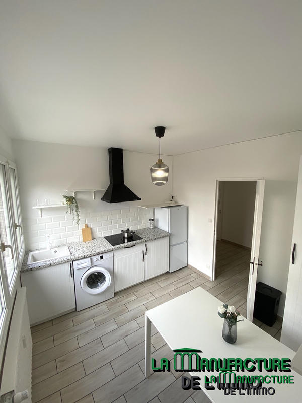 Appartement - 80 m² - 4 pièces