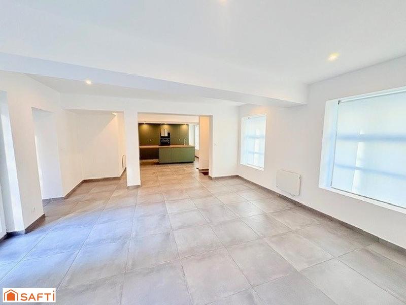 Maison - 149 m² - 8 pièces