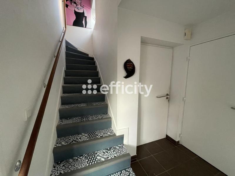 Pavillon - 85 m² - 4 pièces