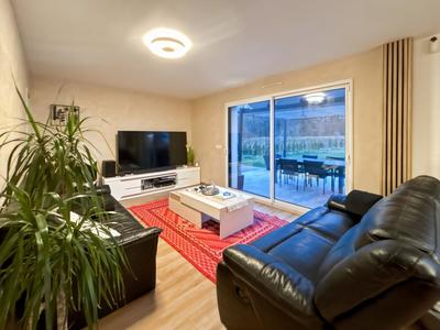 Maison - 143 m² - 5 pièces