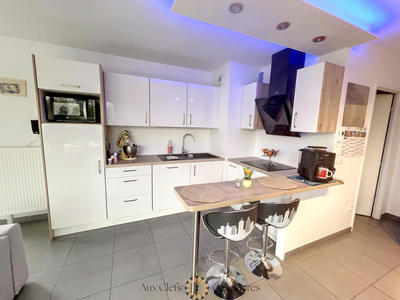 Appartement - 94 m² - 5 pièces