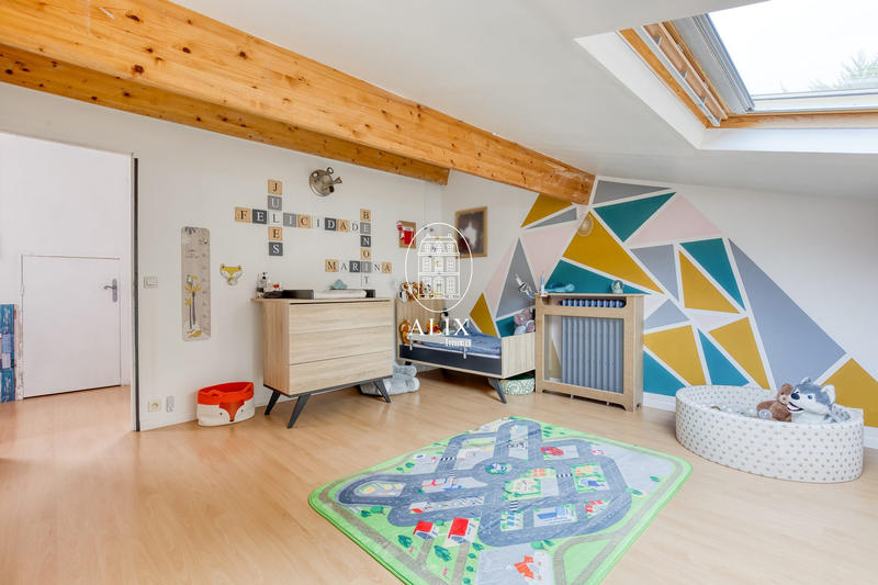 Maison - 150 m² - 6 pièces