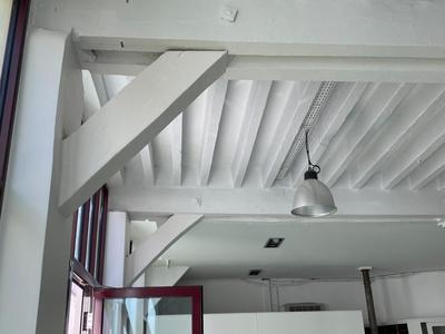 Appartement - 83 m² - 2 pièces