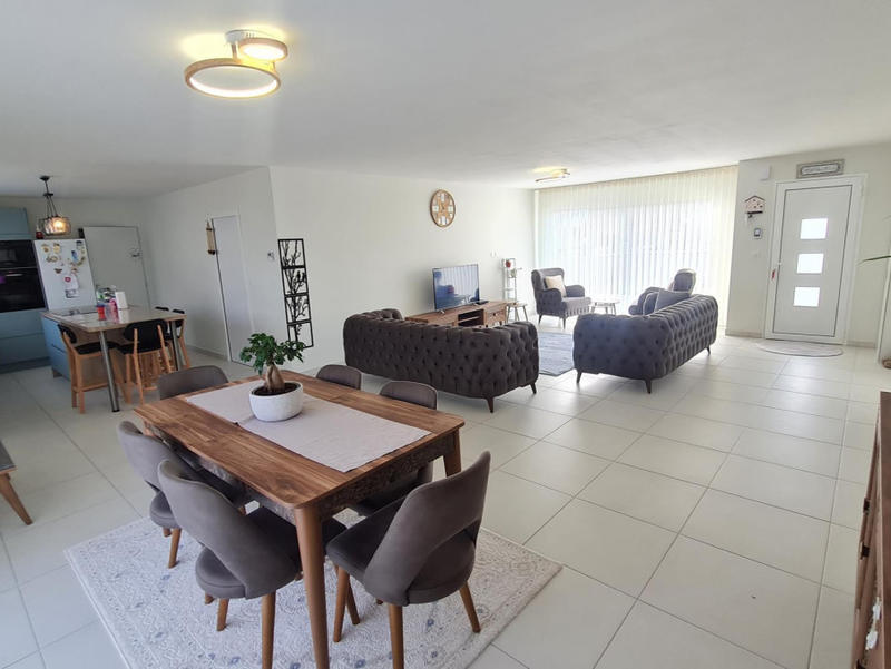 Maison - 130 m² - 5 pièces