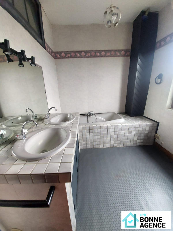 Maison - 128 m² - 4 pièces