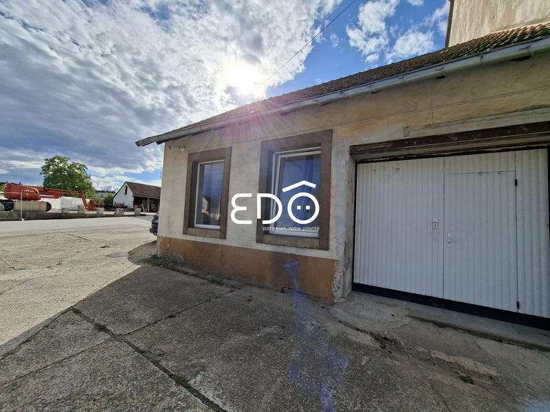 Local d'activités - 120 m²