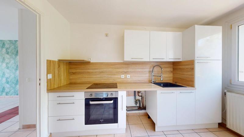 Appartement - 75 m² - 4 pièces