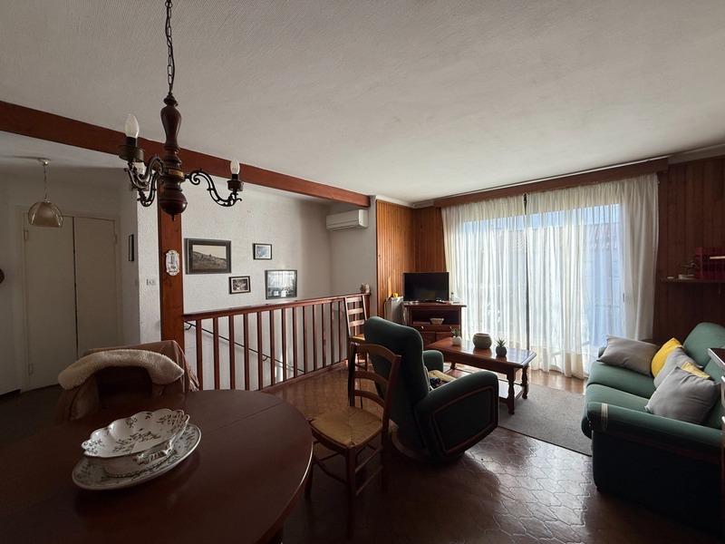 Maison - 80 m² - 5 pièces