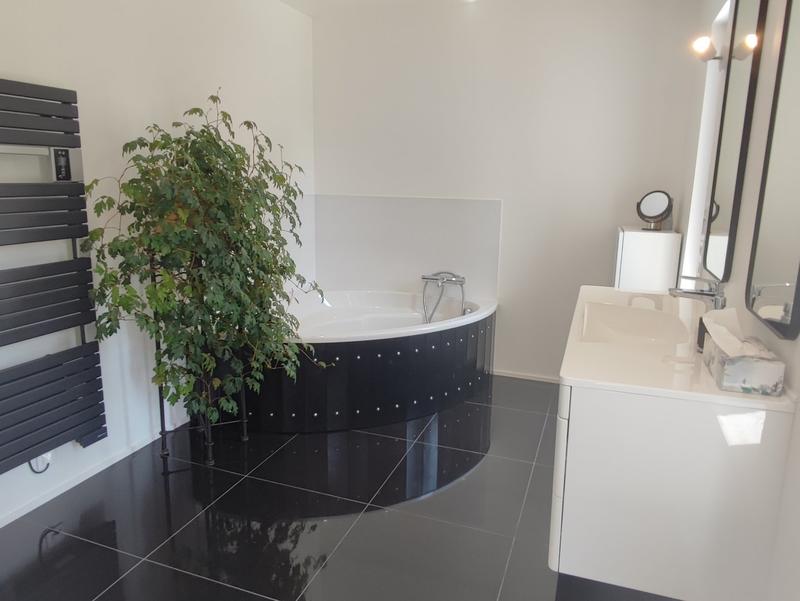 Maison de village - 238 m² - 5 pièces