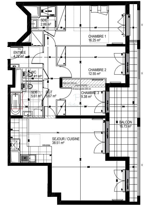 Appartement - 97 m² - 4 pièces