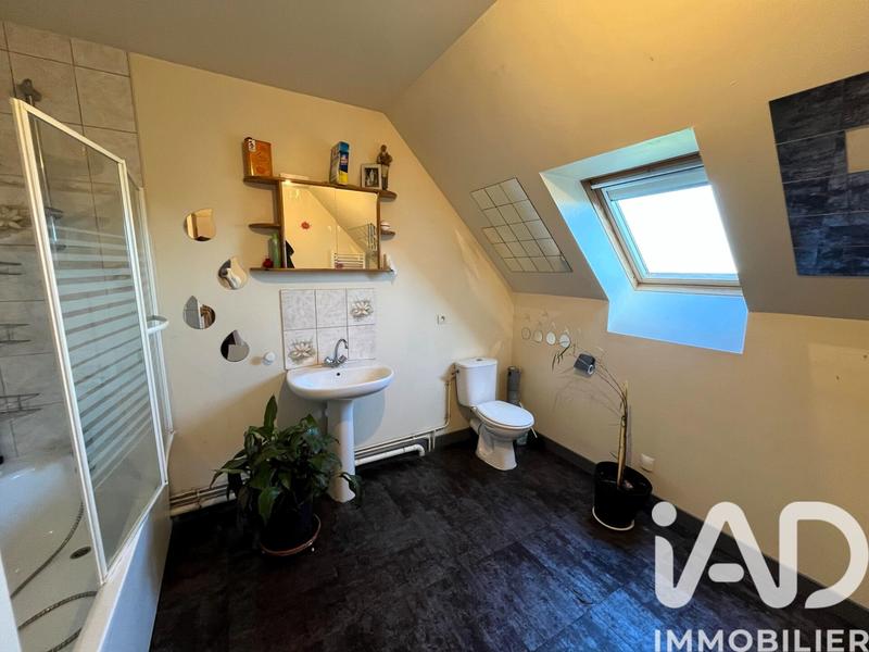 Maison - 99 m² - 4 pièces