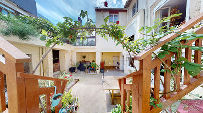 Maison de village - 195 m² - 10 pièces