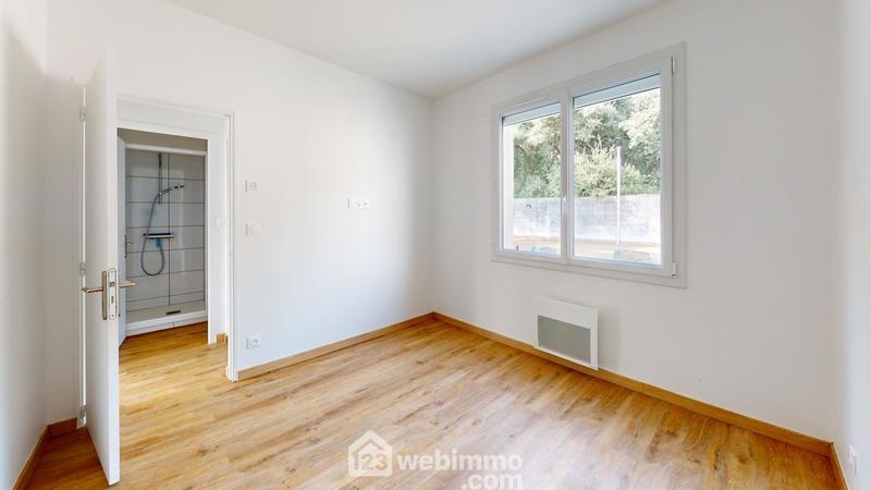 Maison - 85 m² - 4 pièces