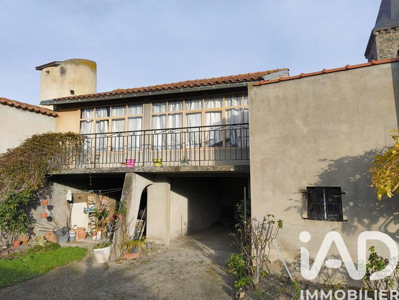 Maison de village - 80 m² - 6 pièces