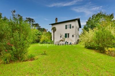 Maison - 135 m² - 7 pièces