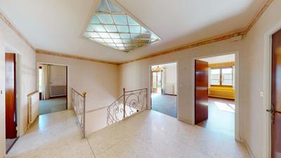 Villa - 222 m² - 7 pièces