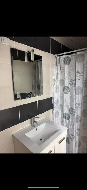 Immeuble - 109 m² - 6 pièces