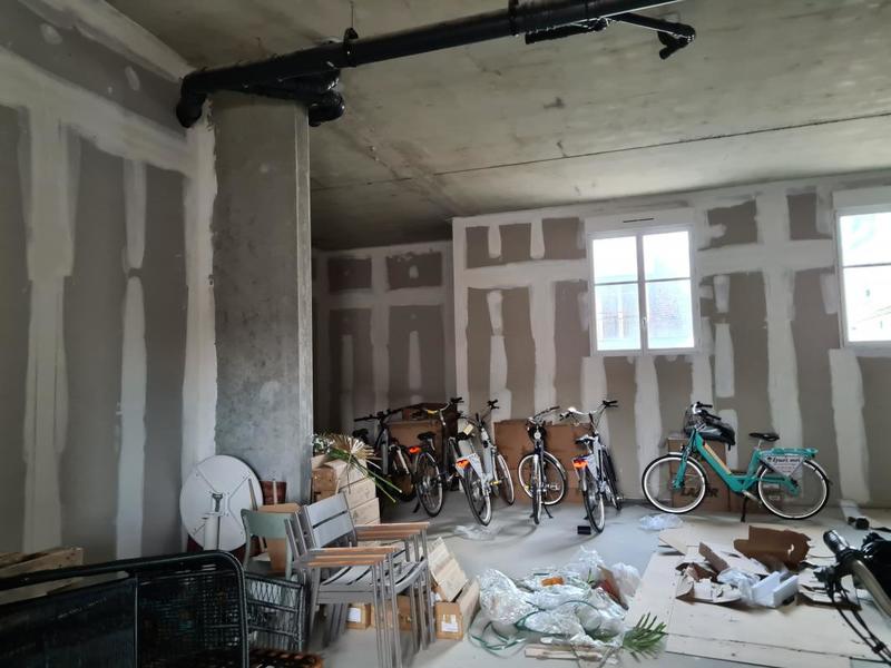 Local commercial - 84 m²