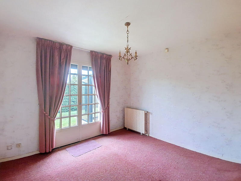 Maison - 104 m² - 7 pièces