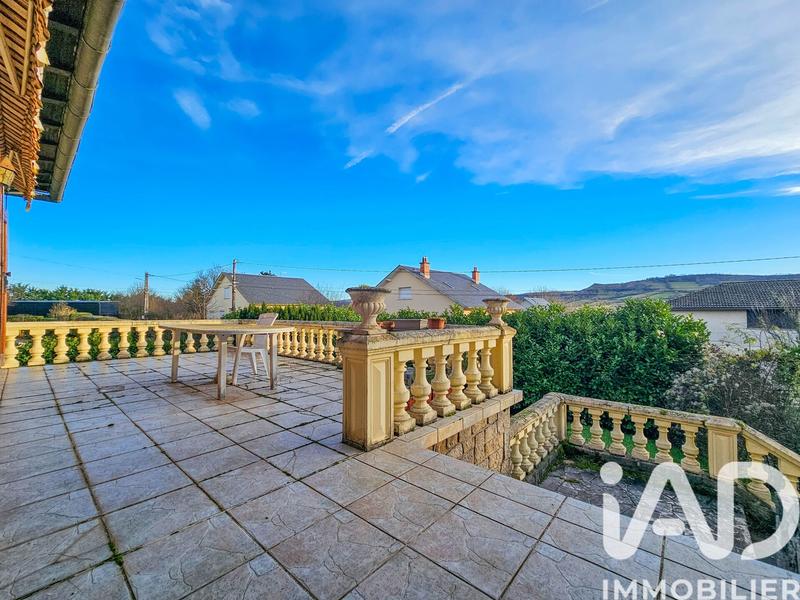 Maison - 185 m² - 7 pièces