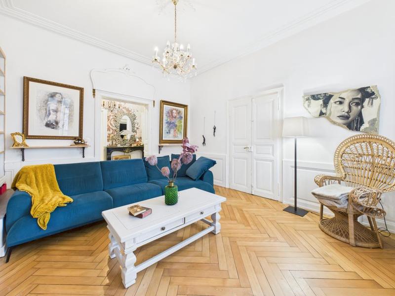 Appartement - 90 m² - 4 pièces