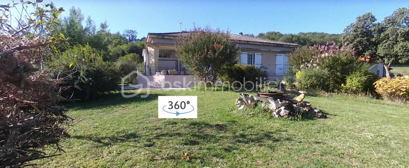 Maison - 140 m² - 5 pièces