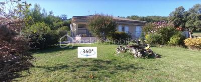 Maison - 140 m² - 5 pièces