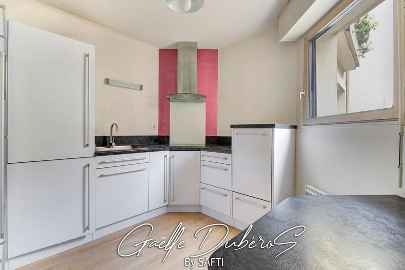 Appartement - 75 m² - 3 pièces