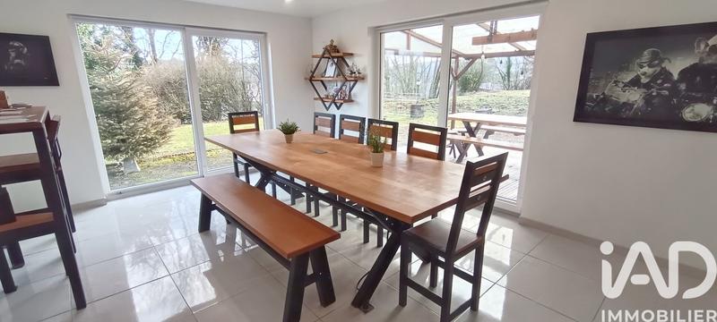 Maison - 137 m² - 6 pièces