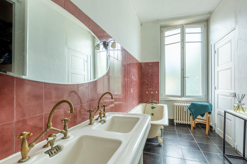 Appartement - 136 m² - 4 pièces