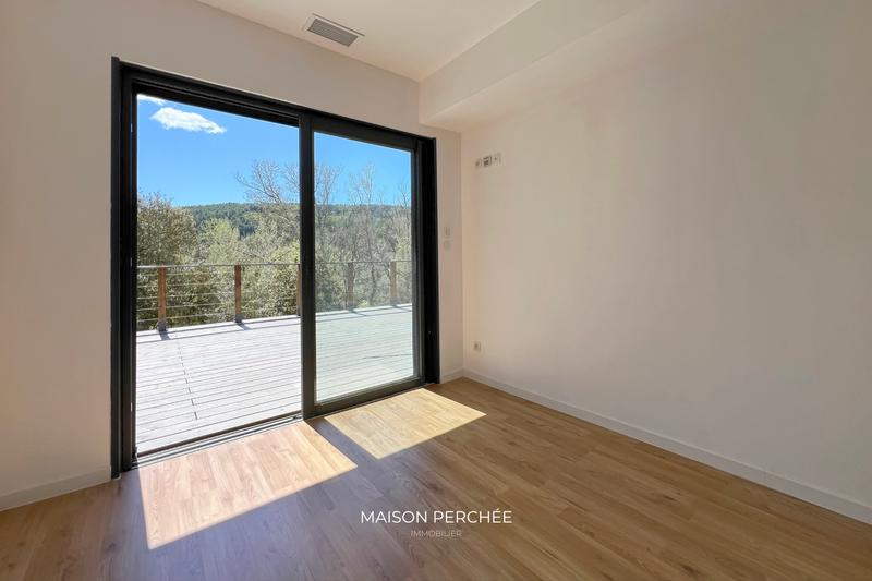 Villa - 106 m² - 4 pièces