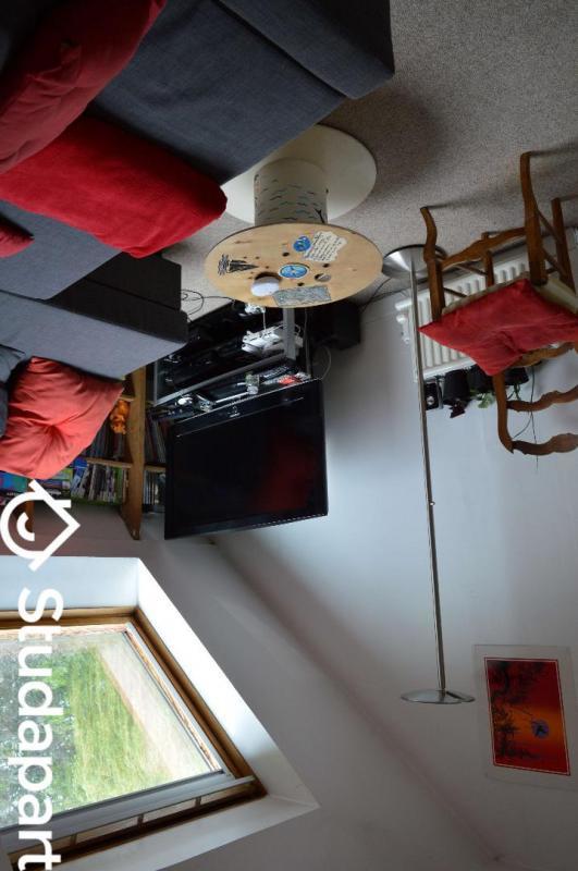 Chambre - 9 m² - 1 pièce