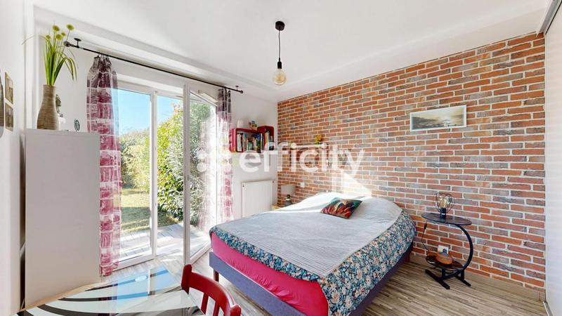 Maison - 82 m² - 4 pièces