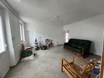 Maison - 287 m² - 8 pièces