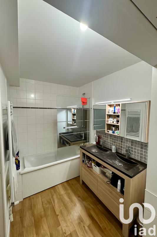 Appartement - 66 m² - 3 pièces