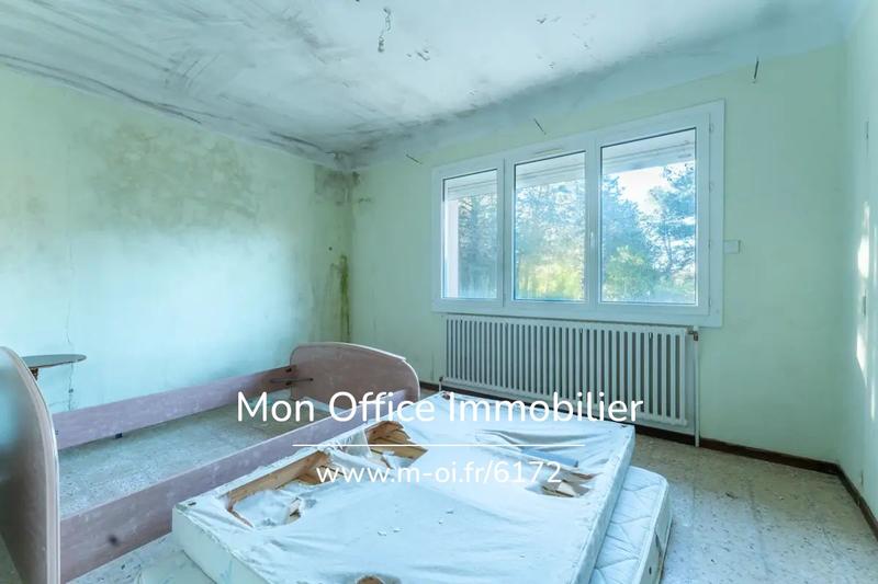 Maison - 262 m² - 7 pièces